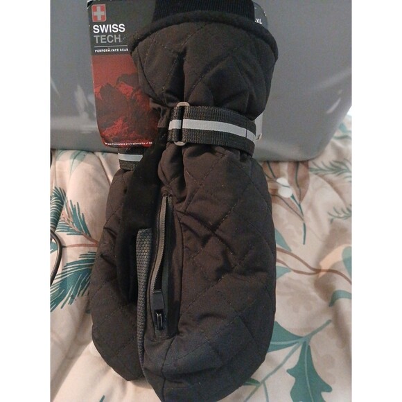 NEW Swiss Tech Performance Gear Boys Ski Mittens Black 3M Thinsulate Size L/XL - Picture 1 of 5